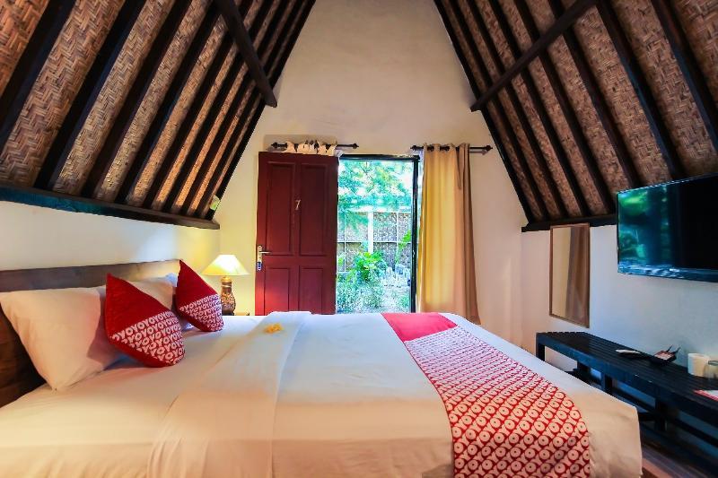 Отель Reddoorz At Ocean 2 Гили Траванган Экстерьер фото